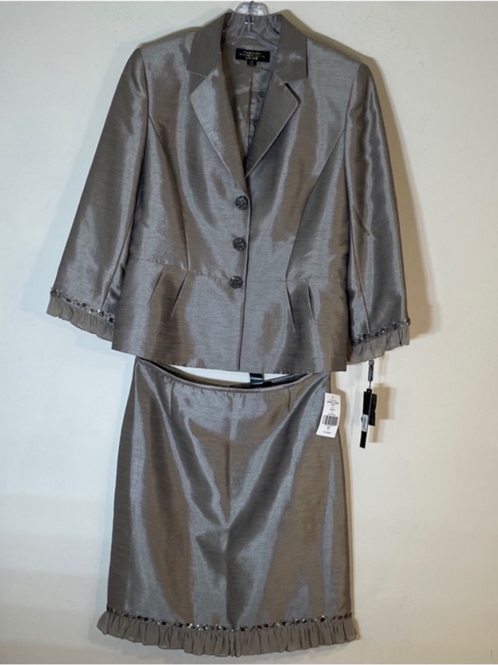 Tahari ASL Luxe Silver Satin Skirt Set With Jewel Button & Trim. 10. NWT. $280!